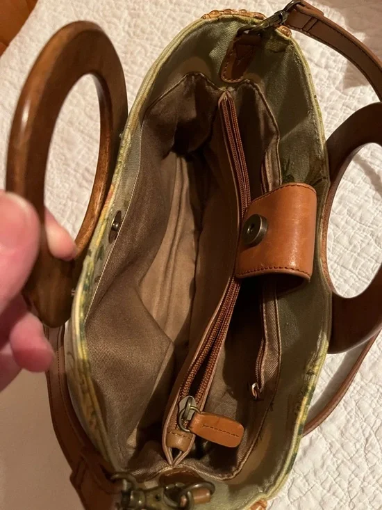 Fossil Tropical Palm Print Shoulder Bag in Green and Brown - Picture 7 of 10